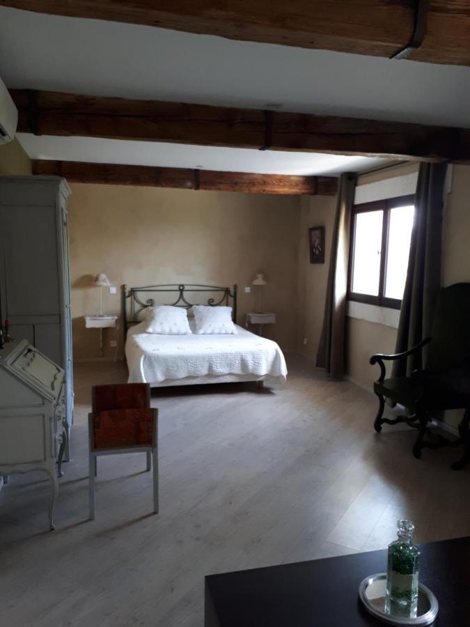퐁비에이유 Mas Saint-Joseph B&B 외부 사진