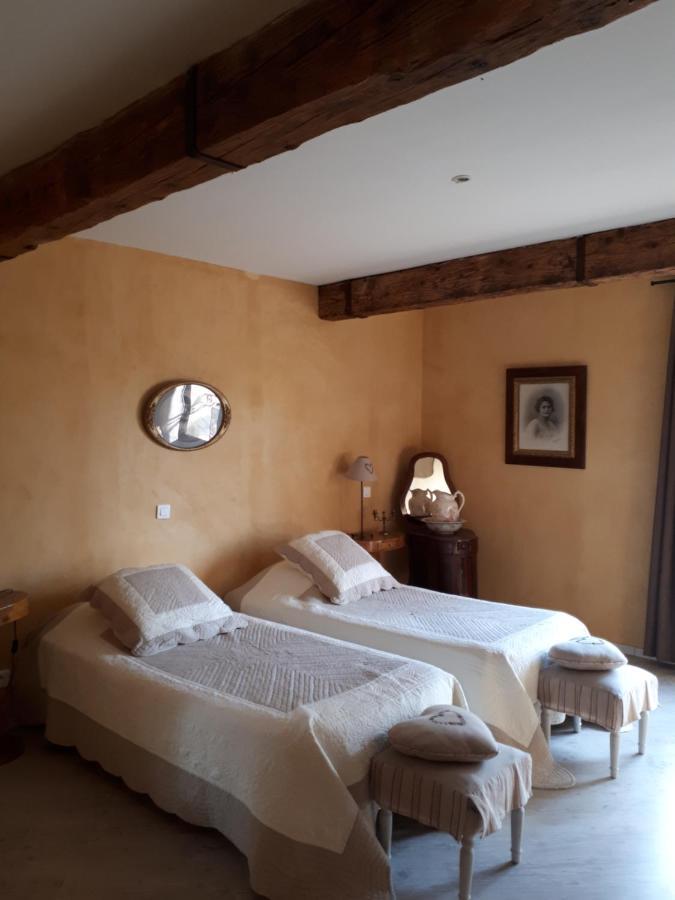 퐁비에이유 Mas Saint-Joseph B&B 외부 사진