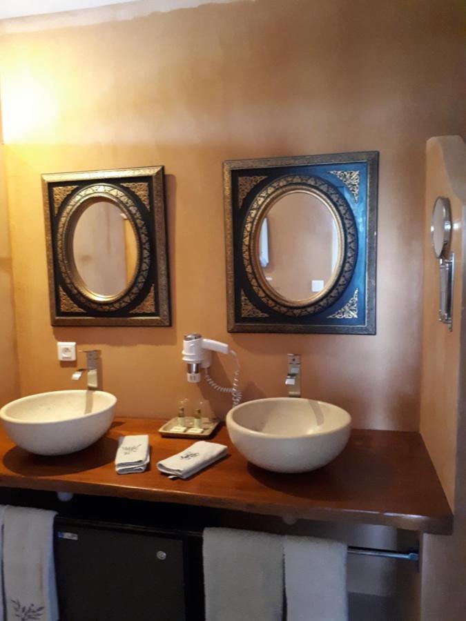 퐁비에이유 Mas Saint-Joseph B&B 외부 사진